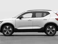 2026 Volvo XC40 Plus Dark Theme-7