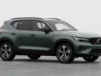 2026 Volvo XC40 Plus Dark Theme-2
