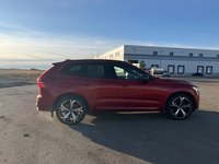2022 Volvo XC60 B6 AWD R-Design-3