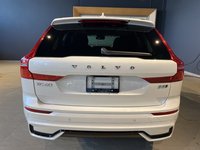 2025 Volvo XC60 B5 AWD Plus Dark Theme-3