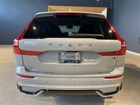 2025 Volvo XC60 B5 AWD Plus Dark Theme-3