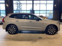2025 Volvo XC60 B5 AWD Plus Dark Theme-5