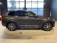 2025 Volvo XC90 Plug-In Hybrid T8 AWD Ultra Bright Theme 7-Seater-5
