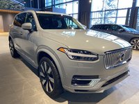 2025 Volvo XC90 Plug-In Hybrid T8 AWD Ultra Bright Theme 7-Seater-6