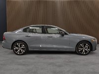 2024 Volvo S60 B5 AWD Core Dark Theme-6
