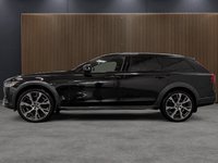 Volvo V90 Cross Country B6 AWD 2022-1