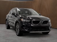 2022 Volvo XC40 T5 AWD Momentum-2