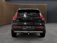 2022 Volvo XC40 T5 AWD Momentum-5