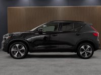 2025 Volvo XC40 B5 AWD Plus Dark Theme-1