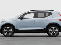 Volvo XC40 B5 AWD Core Dark Theme 2026-7