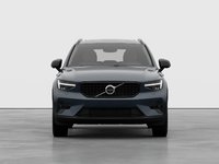 Volvo XC40 B5 AWD Plus Dark Theme 2026-4