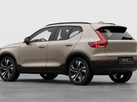 Volvo XC40 B5 AWD Plus Dark Theme 2026-1