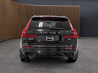 Volvo XC60 B6 AWD R-Design 2022-4