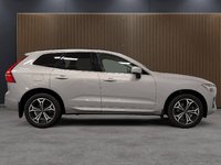 Volvo XC60 B5 AWD Momentum 2022-6