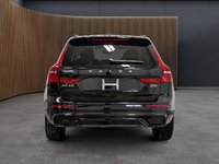 2025 Volvo XC60 B5 AWD Core Dark Theme-5