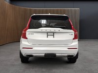2020 Volvo XC90 T6 AWD Momentum (7-Seat)-4