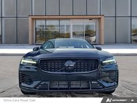 2025 Volvo S60 Plug-In Hybrid Ultra Black Edition-1