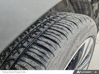 2025 Volvo XC40 Ultra Dark Theme-6