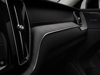 2025 Volvo XC60 Plug-in hybrid Ultra-6