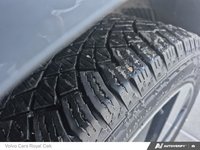 2024 Volvo XC60 Recharge Ultimate Dark Theme-6