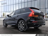 2022 Volvo XC60 R-Design-3