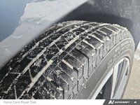 2025 Volvo XC60 Plus Dark Theme-6