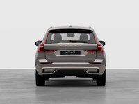 2026 Volvo XC60 Plus-5