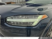 2025 Volvo XC90 Plug-In Hybrid Ultra Bright Theme-7