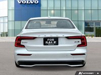 2024 Volvo S60 Plus Dark Theme-3