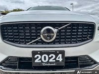 2024 Volvo S60 Plus Dark Theme-5