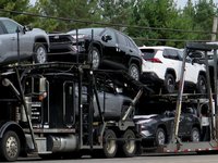 2025 Volvo V60 Cross Country Core-1