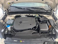 2025 Volvo XC40 Plus Dark Theme-7