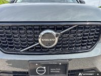 2026 Volvo XC40 Plus Dark Theme-5