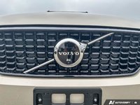 2026 Volvo XC40 Plus Dark Theme-6