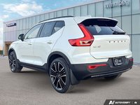 2026 Volvo XC40 Ultra Dark Theme-3