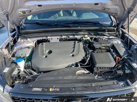 2026 Volvo XC40 Plus Dark Theme-6