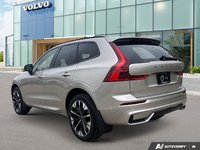 2026 Volvo XC60 Plug-In Hybrid Plus Dark Theme-3