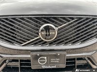 2026 Volvo XC60 Plus Dark Theme-6