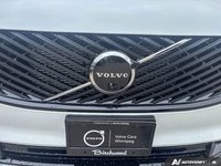 2026 Volvo XC90 Plug-In Hybrid Plus Dark Theme-6