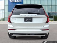 2026 Volvo XC90 Plug-In Hybrid Plus Dark Theme-4