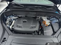 2026 Volvo XC90 Plug-In Hybrid Plus Dark Theme-6