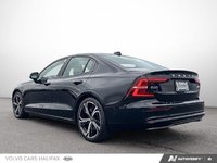 2024 Volvo S60 Plus Dark Theme-3