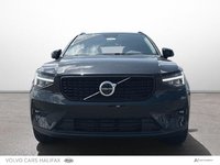 2025 Volvo XC40 Plus Dark Theme-1