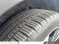 2025 Volvo XC40 Plus Dark Theme-6