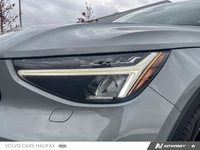 2025 Volvo XC40 Plus Dark Theme-7