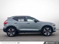 2025 Volvo XC40 Plus Dark Theme-2