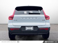 2025 Volvo XC40 Plus Dark Theme-4