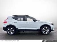 2025 Volvo XC40 Plus Dark Theme-2