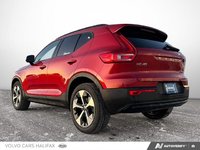 Volvo XC40 Plus Dark Theme 2025-3