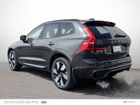 Volvo XC60 Plug-In Hybrid Plus Dark Theme 2025-3